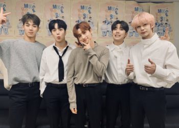 Monsta X replied Monbebes on Twitter