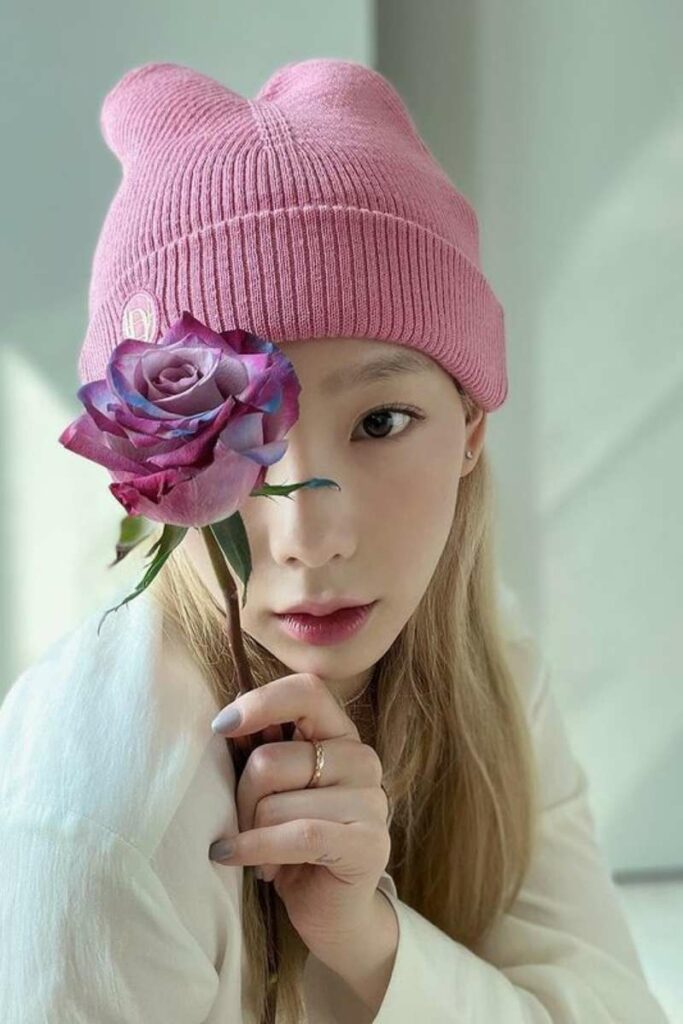 Taeyeon parodies Youn Yuh Jung