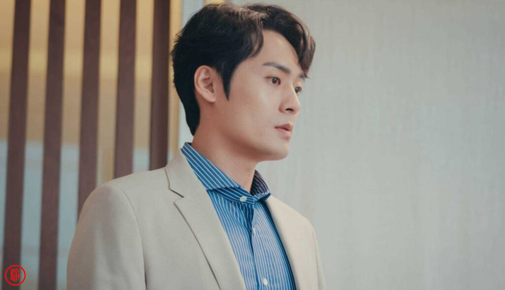 Choi Dae Hoon as Seo Min Hyuk in SBS new drama, “1000 Won Lawyer”.