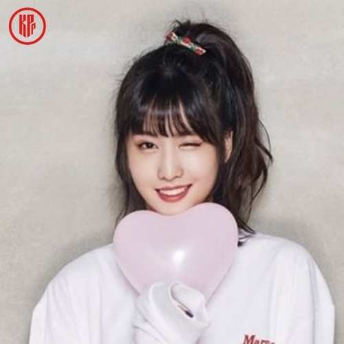 kpop hairstyle inspiration TWICE Momo with bangs
