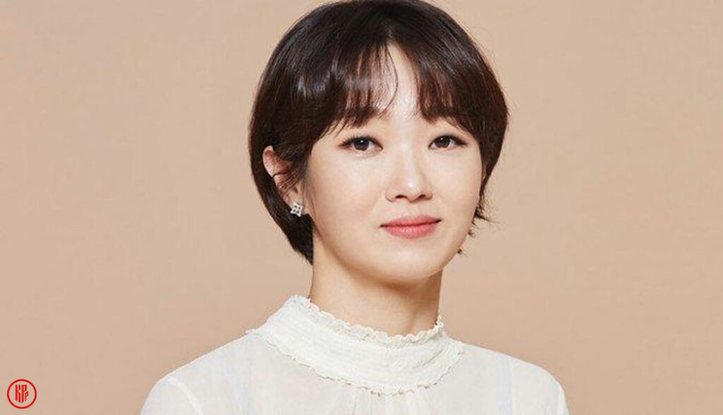 Actress Lee Bong Ryun. | Twitter.