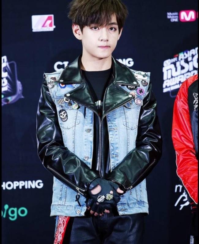 The Emo Punk Era of Kim Tae Hyung - 2014 Mnet Asian Music Awards (MAMA)
