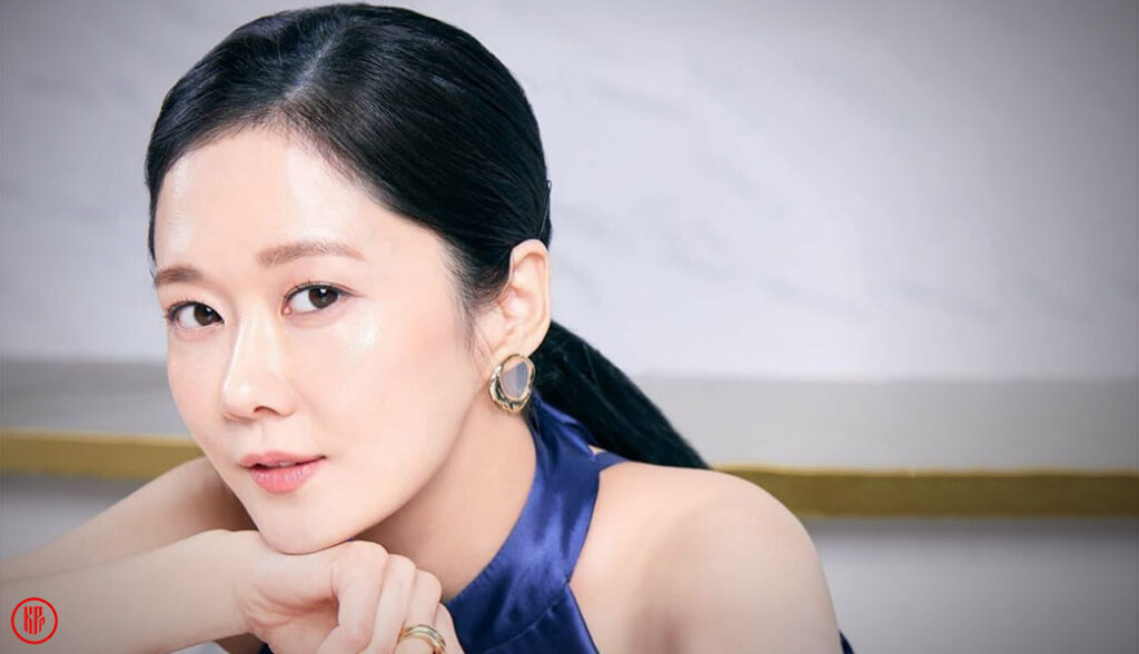 Jang Nara is getting married to a non-celebrity.  | Twitter