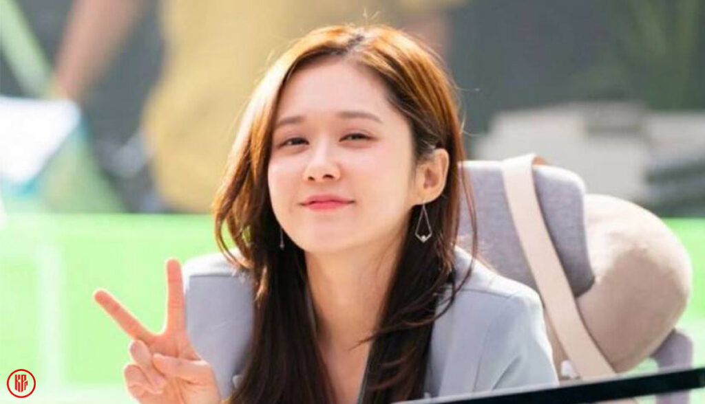 Jang Nara boyfriend is 6 years younger – proving what matters in a relationship is NOT age gap.  | Twitter
