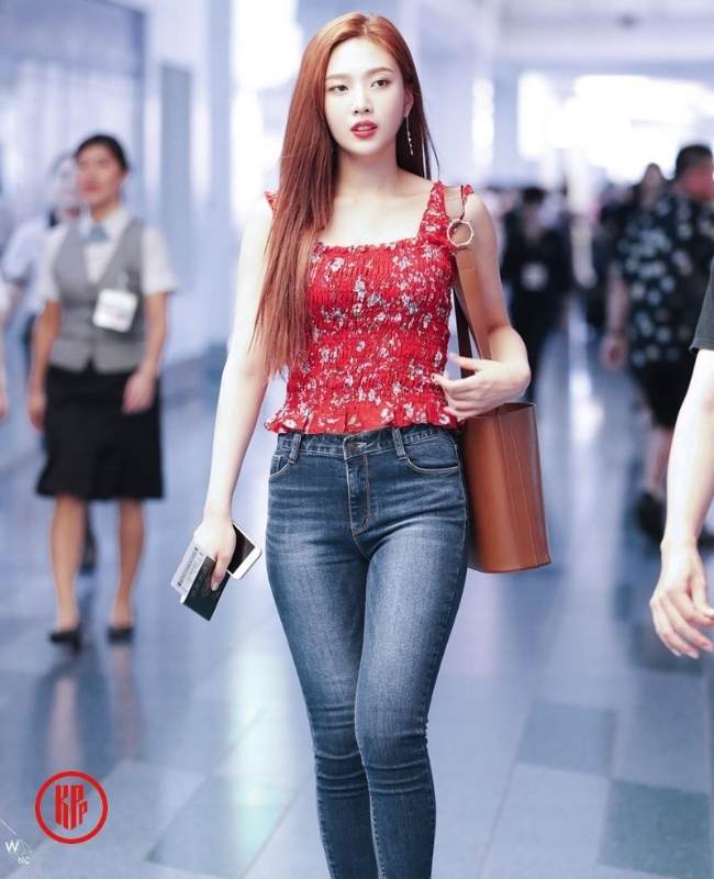 Red Velvet Joy loves wearing denim