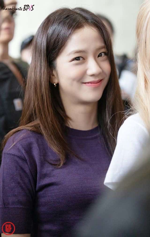 FEMALE KPOP IDOLS WITH DIMPLES - BLACKPINK Jisoo