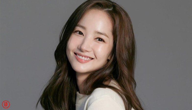 Actress Park Min Young. | Dispatch