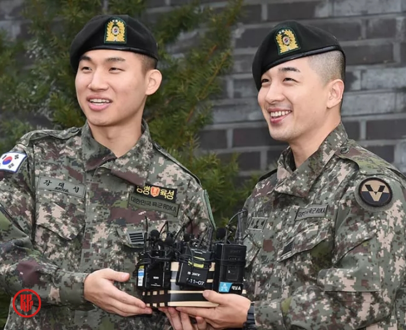 Daesung and Taeyang military