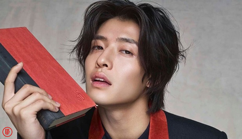 Actor Kang Ha Neul. | HanCinema
