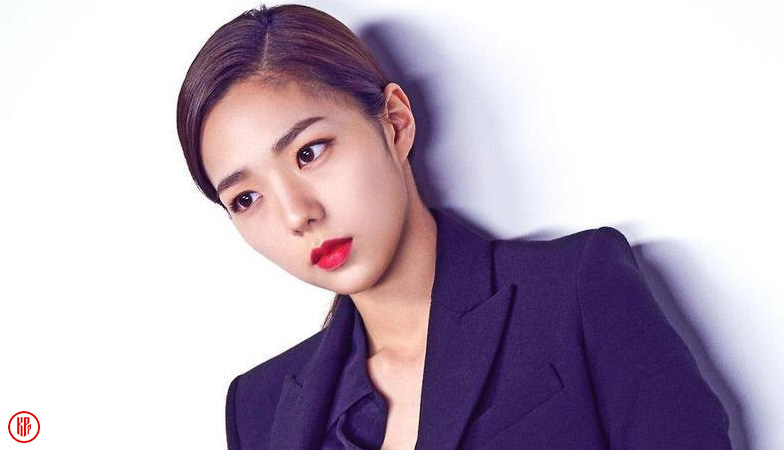 Actress Chae Soo Bin.  |  HanCinema
