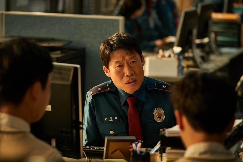 Yoo Hae-jin as Kang Jin-tae | tvN Movies