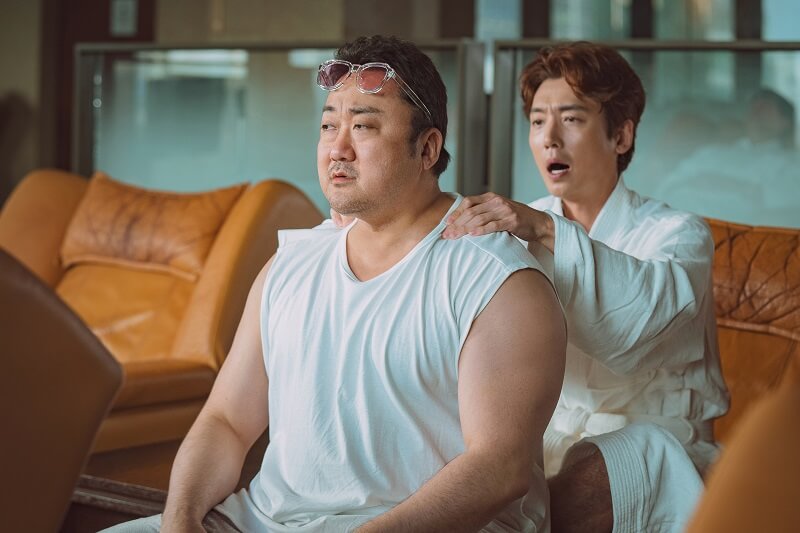 Plastic comic interaction men |  tvN Movies