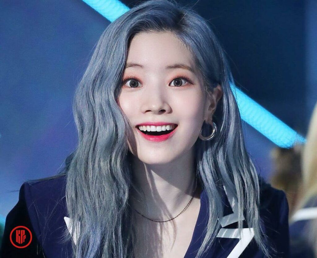 twice dahyun monolid eyes