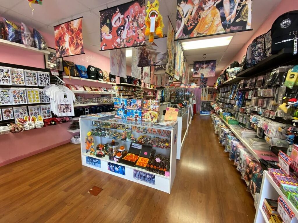 Mini Queen & KingZ Anime store