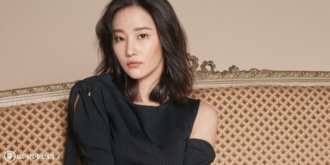 Actress Jeon Jong Seo in “Money Heist”