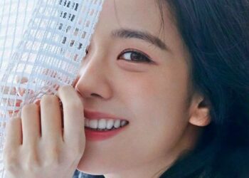 BLACKPINK Jisoo Courted to Lead a New Drama "Monthly Boyfriend"