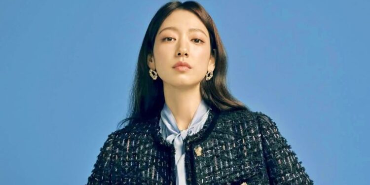 Park Shin Hye Courted for Lead Role in New Comedy Crime Drama "Miss Undercover Boss" by the Director of "Business Proposal"