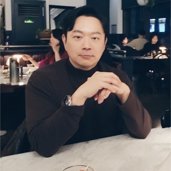 Gregory Keehwan Kwon – Wavesparks, South Korea