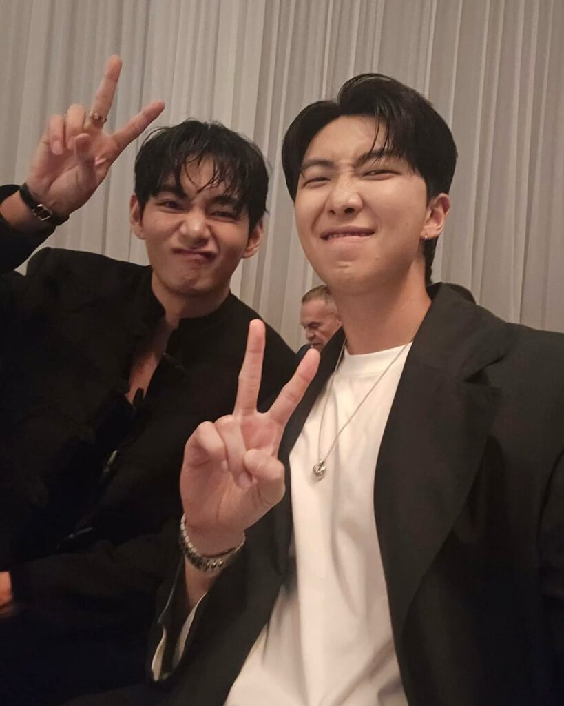 K-pop Idols at Frieze Seoul 2025