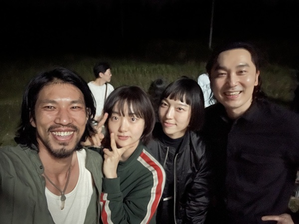 Pasin Cast A Shop for Killers Behind the Scene 2